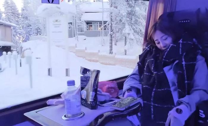TVB力捧小花赴芬兰拍旅游节目：零下28度脸部被冻得无知觉