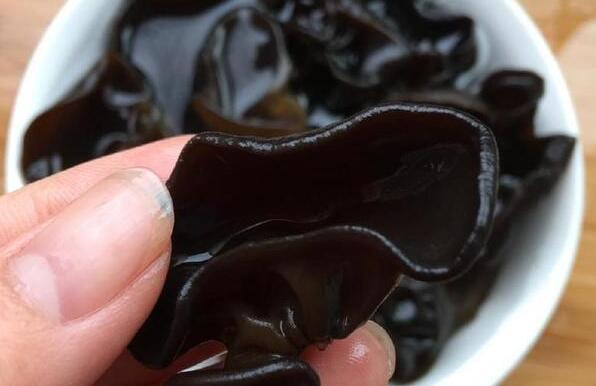 黑木耳泡多久比较合适? 今天就给大家科普一下!