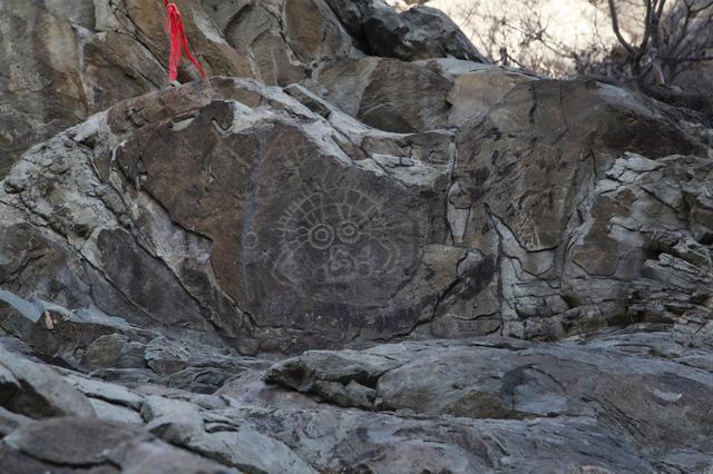 中国最神秘的岩画，记录1万年前原始生活，被誉为宁夏的“文身”