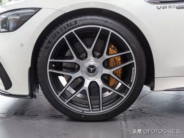 实拍|全新奔驰AMG GT 63S，请忘掉Panamera！