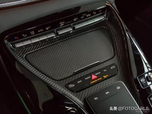 实拍|全新奔驰AMG GT 63S，请忘掉Panamera！