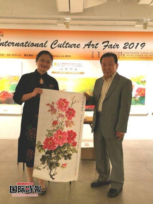 翰林院文化艺术中心优秀书画家参加韩国国际美术大展取得圆满成功
