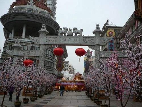 鉴赏：中国顶级步行街之南京湖南路商业街