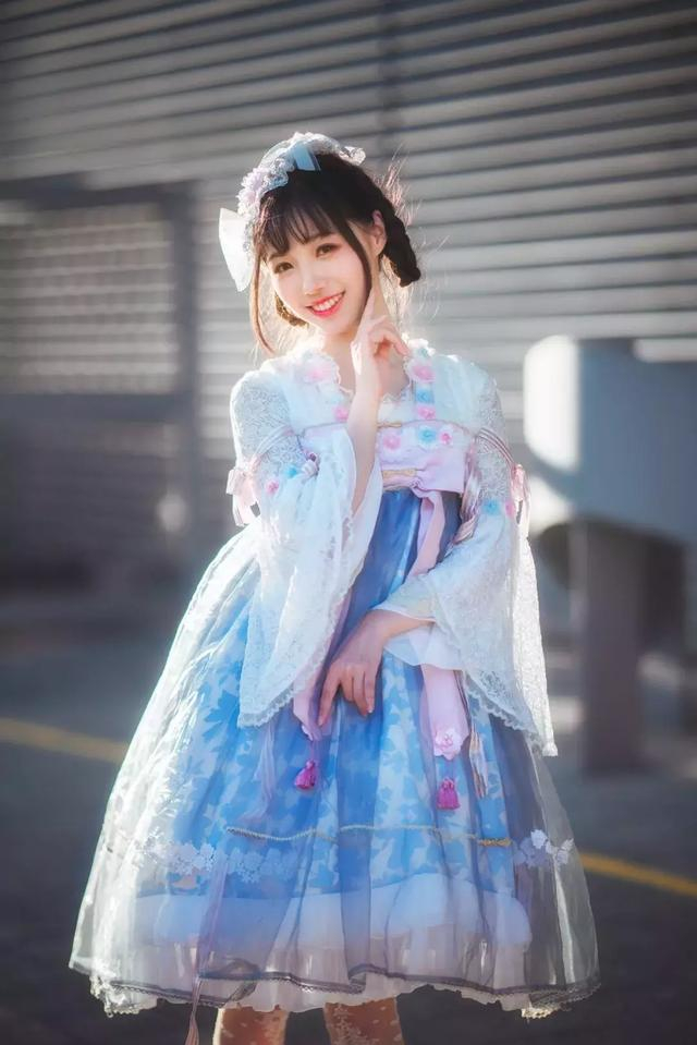 行业前景：住酒店咋找小姐姐？全面解析安全合法社交途径与实用建议