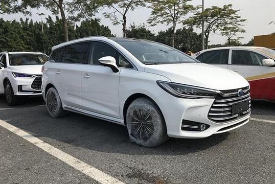 最快MPV诞生，综合续航705KM，油耗1.4L，只看价格了！