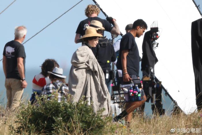 本尼迪克特·康伯巴奇和克莱尔·芙伊9月17日拍摄新片《路易斯·韦恩》
