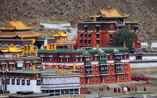 中国藏传佛教格鲁派六大寺院，你去过哪一个？