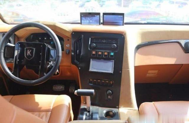 1680万豪华SUV，皮卡底盘，中控三块屏幕，定制一台等一年