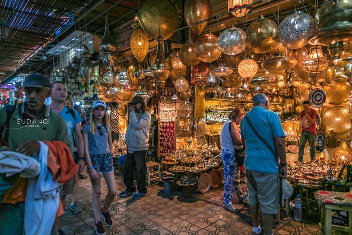 实拍摩洛哥集市：历史悠久，手艺古老，就怕买到“中国制造”