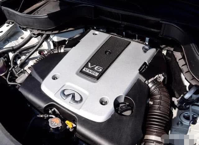 本田的高端车，全系V6有351马力，卖了5年外观依旧潮