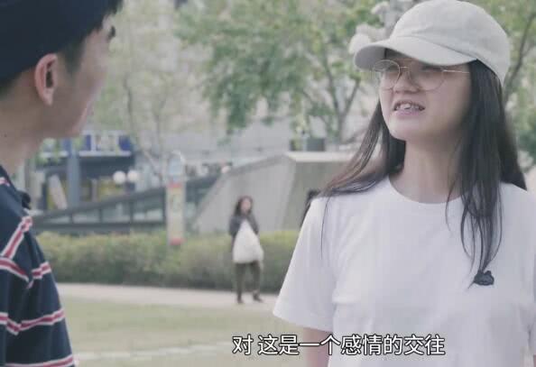 相差40岁的台湾忘年恋再度惹争议，李坤城表白林靖恩永远爱你