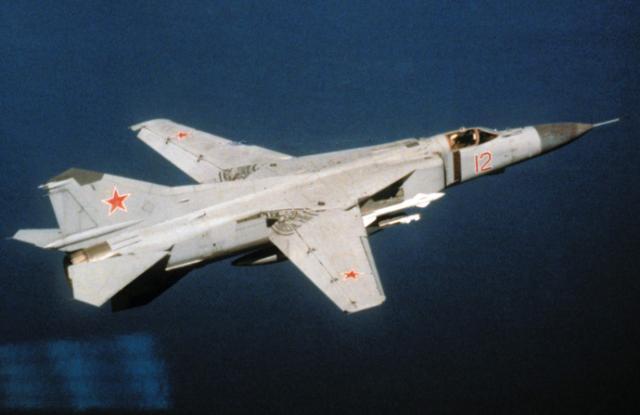 红色帝国的开路先锋，冷战中的米格-23战斗机，曾被美军严密关注