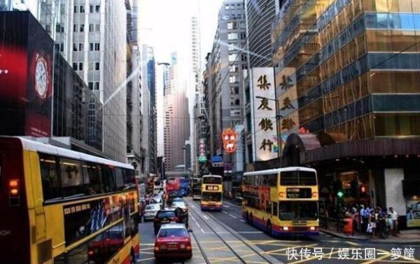 香港生活对比大陆生活，谁更辛苦？导游：看看香港的菜市场就知道！