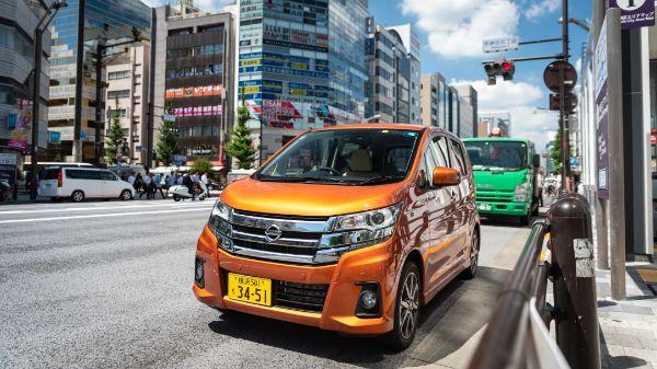 逛了日本100多个停车场 发现他们买车的秘密