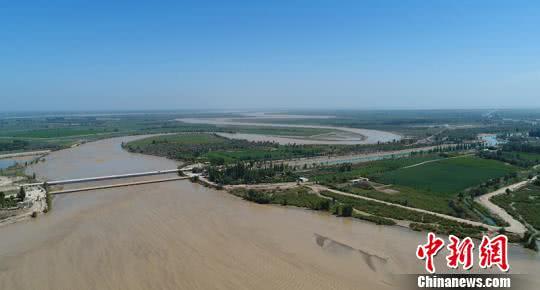 新疆南部保护“母亲河”塔里木河成常态 融入民众日常生活