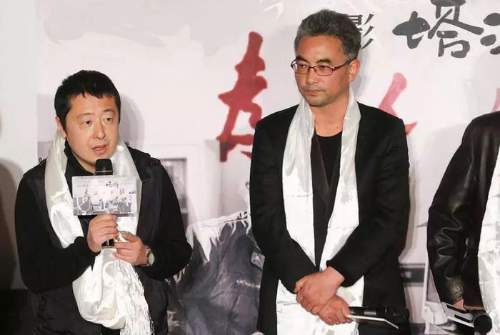 王家卫、贾樟柯、陈丹青都推荐他的电影