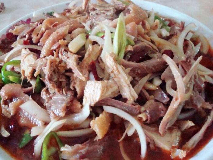爱吃椒麻鸡的一定要收藏，乌鲁木齐这六家味道太正宗了