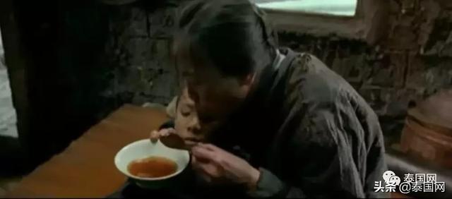 “中国食人魔”挖小孩心脏煮着吃，泰国人还要帮他讨个“说法”？