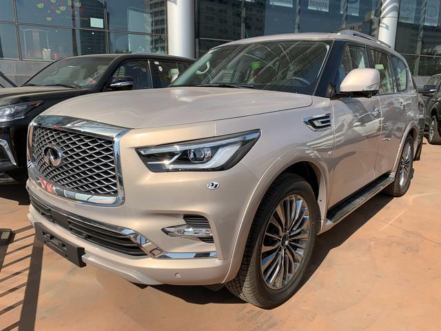 2019款英菲尼迪QX80高配版