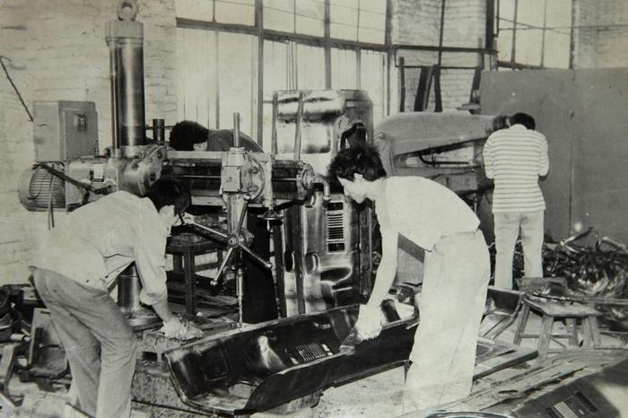 中国早期汽车工厂珍贵老照片