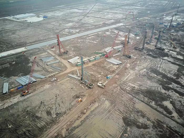 特斯拉上海工厂开启招聘 涉及六部门25个岗位