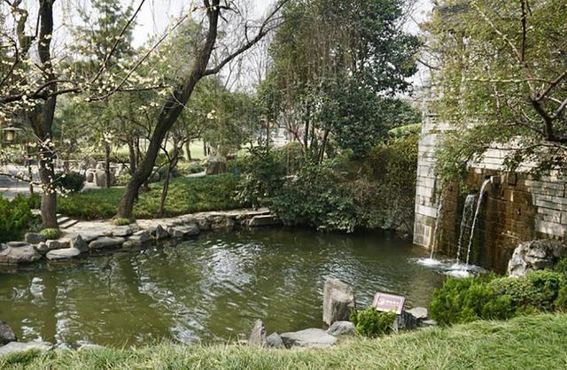 在西安不去大慈恩寺，更值得来大慈恩寺遗址公园，免费还有大佛像