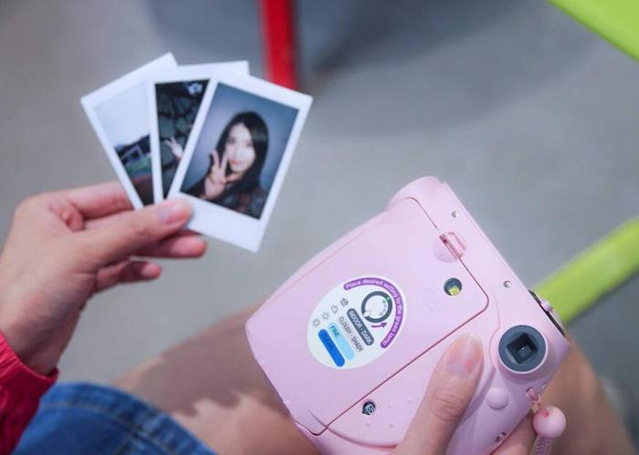 年轻人的潮拍相机，富士instax mini7C体验