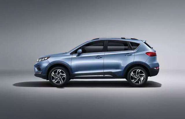 定位双T智能SUV 东风风神全新AX5售价8.59万元起上市