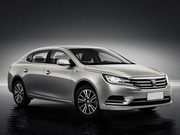 自主品牌混合动力车外观大气，纯电续航50公里，配前后独立悬架