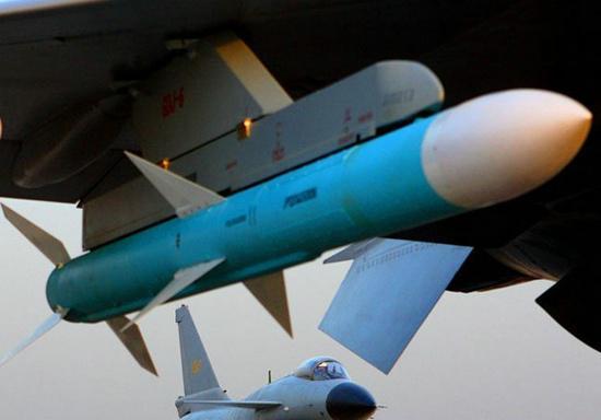 俄制战机与国产导弹的完美融合！苏-30MK2挂载两型霹雳空空导弹