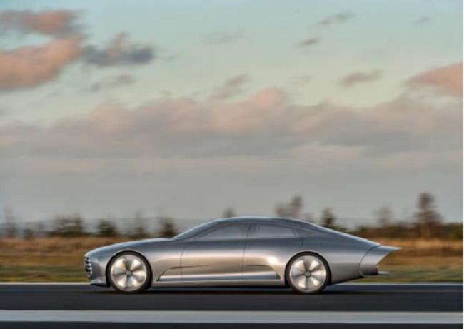 奔驰EQE或于2022年推出，特斯拉Model S将迎来劲敌