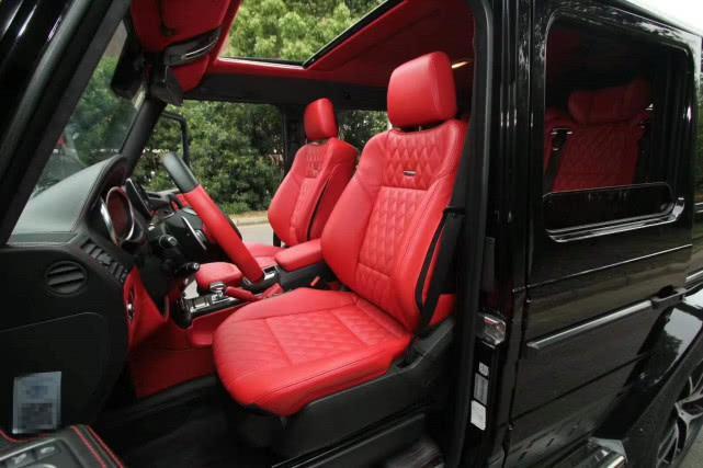 进口新款奔驰G63豪改大红内饰，黑红相配运动感十足