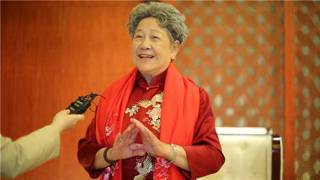 ɫᱮϵб֮Ĺ¡ ʮĸ硱ս ǿġӡ