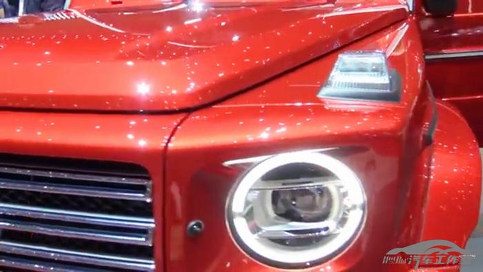 到店实拍丨红色烈焰 三把差速锁 19款奔驰G350d起售 100万