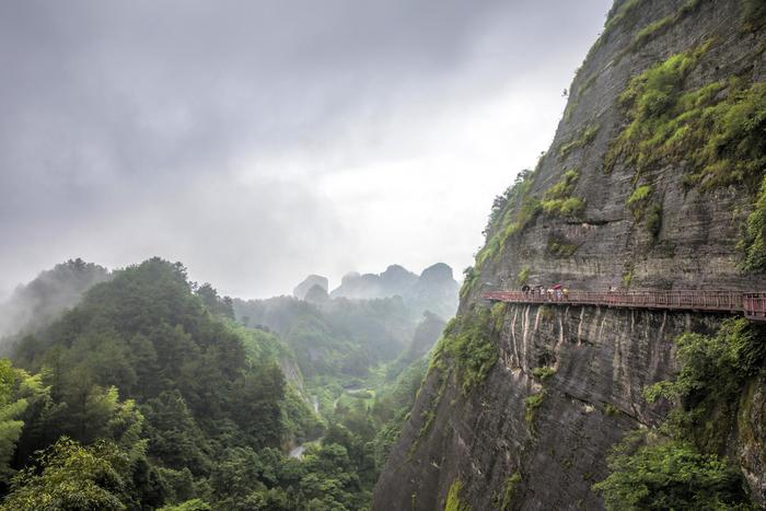 丹霞地貌只知道丹霞山？这四座山都是丹霞名山，还是世界遗产