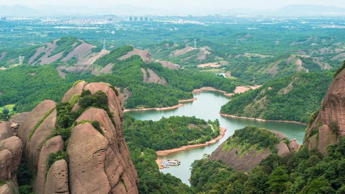 丹霞地貌只知道丹霞山？这四座山都是丹霞名山，还是世界遗产