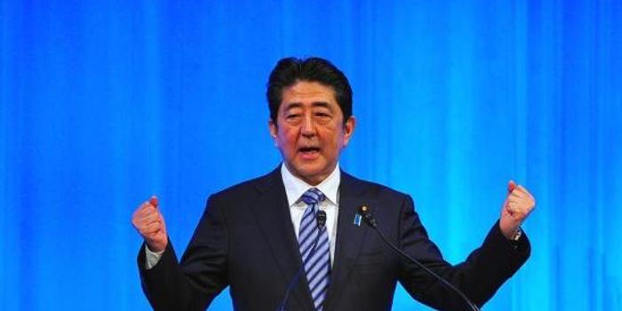 安倍晋三日本人口政策_日本首相安倍晋三照片