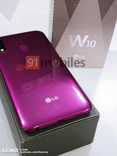 LG W系列手机正面曝光：采用水滴屏设计