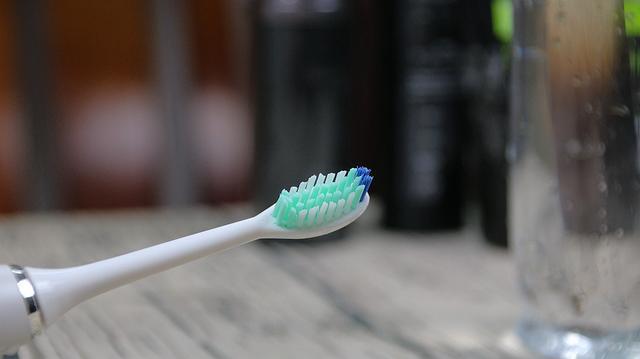 五种模式教你如何正确刷牙，蘭希声波电动牙刷体验评测