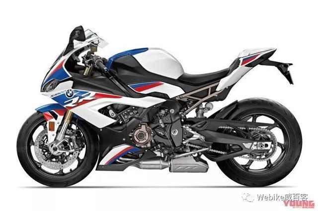 带有增压一般的狂啸动力！2019 BMW S1000RR