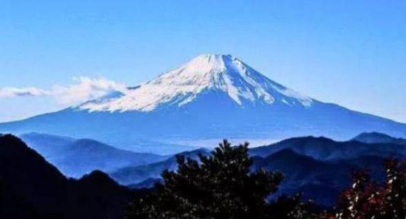 世界上最牛的房东，富士山是他租给日本的，按时收租金