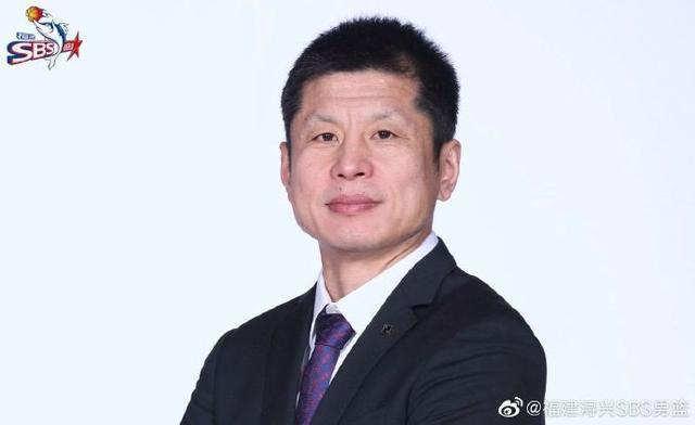 官宣！前CBA抢断王正式加盟福建男篮 王哲林的帮手靠他了！