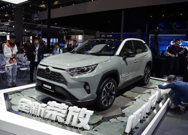 紧凑型SUV众多，全新丰田荣放RAV4靠什么脱颖而出？