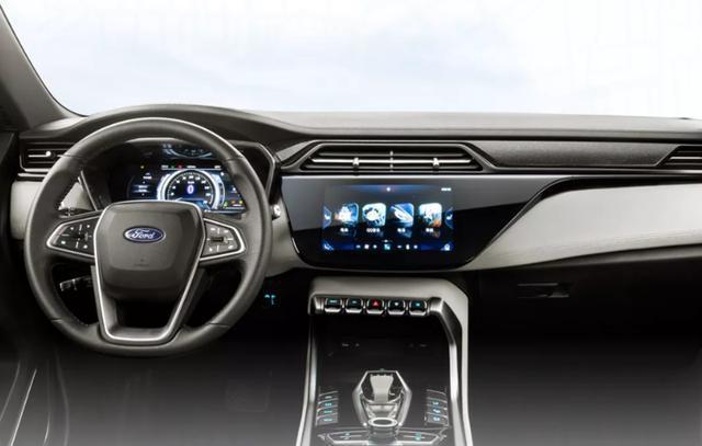 福特首款纯电动SUV领界EV即将上市，网友：又是油改电？
