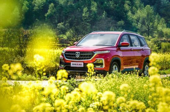 10万预算买SUV，为何不优先考虑7.88万就能买7座的宝骏530？