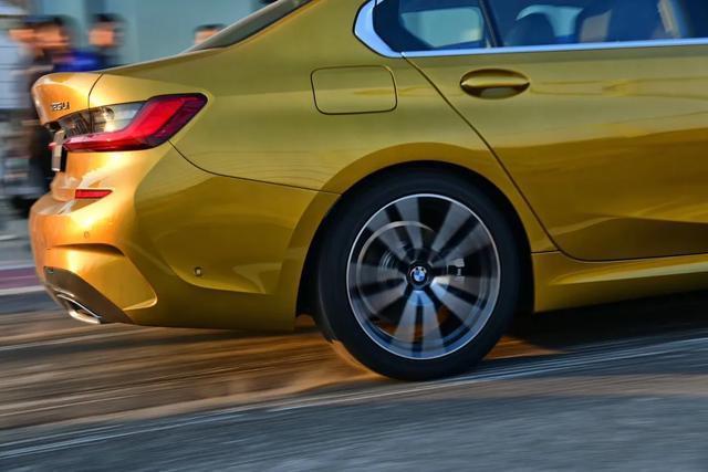 全新一代BMW3系上市，实力更加强悍，吊打同级别的对手