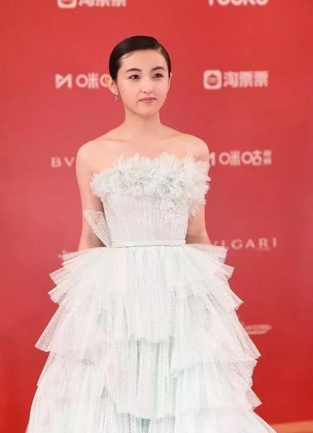 女神胖起来也是触目惊心，长泽雅美这也实在太壮实了……