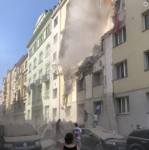 维也纳疑似发生瓦斯爆炸：部分建筑倒塌 数人受伤