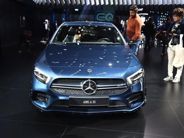 全新AMG A45实车曝光，最大421马力比奥迪RS3还猛！