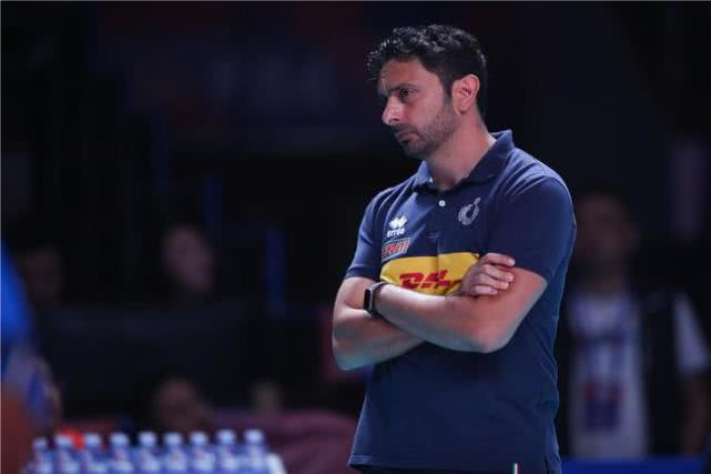 艾格努不是神！中国女排借鉴土耳其的一招，今晚就能击败意大利